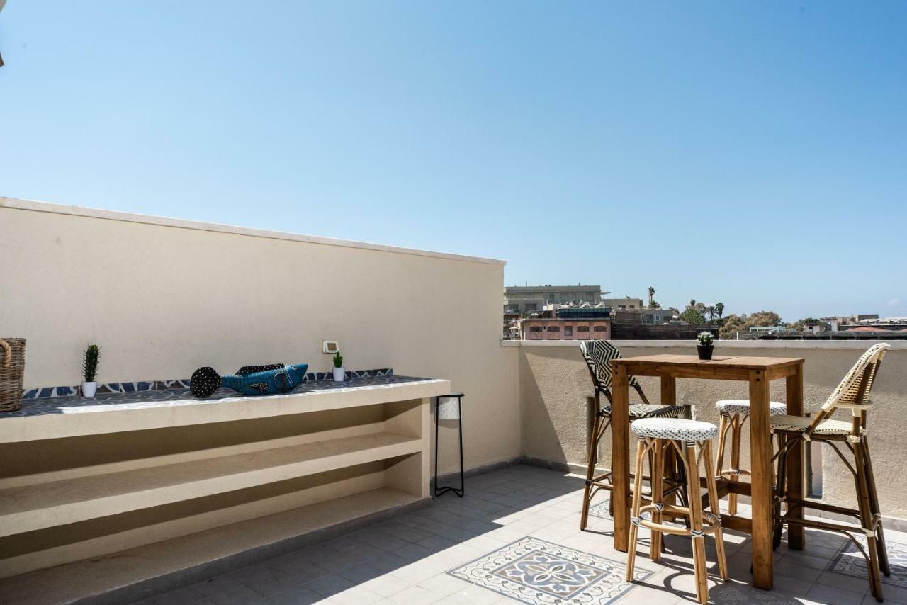Duplex With Sea View Terrace Above The Flea Market Тель-Авив Экстерьер фото